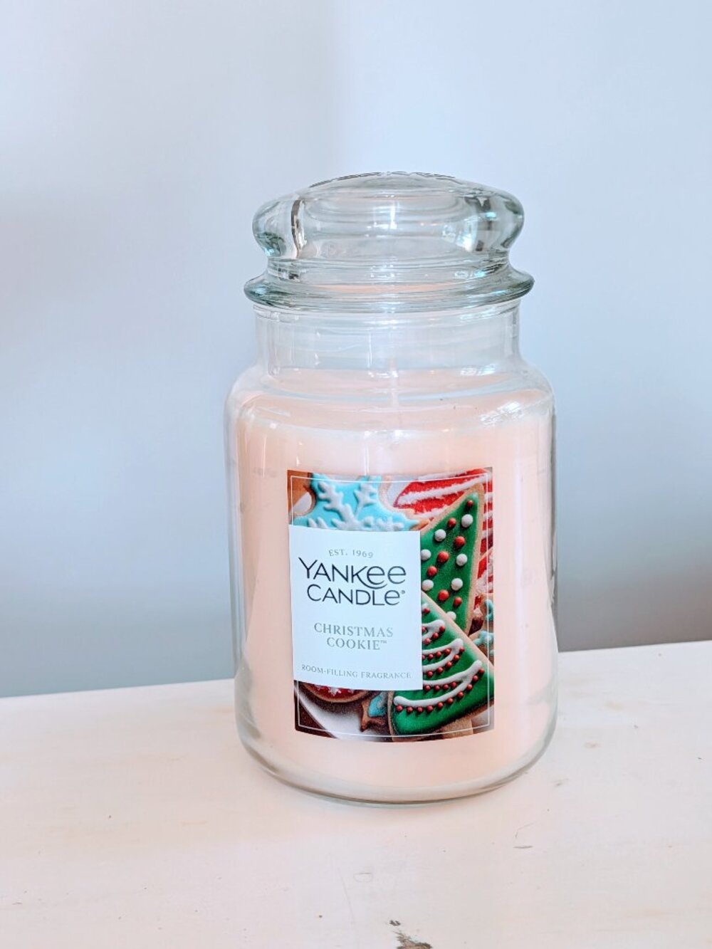 Yankee Candle Christmas Cookie 22 oz Large Housewarmer Jar New Gift Box Bakery
